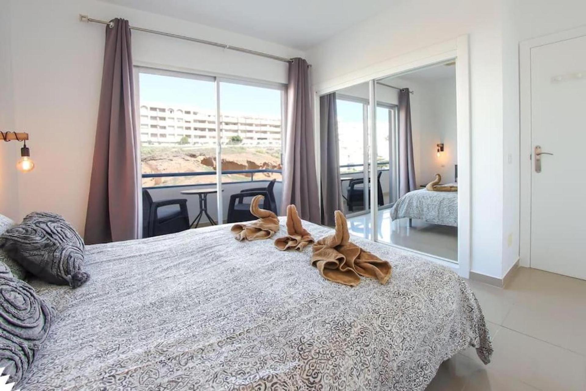 Amazing 2 Bedroom Flat With Beachfront And Pool, Paraiso Del Sur A306 Плайя-Параисо Экстерьер фото